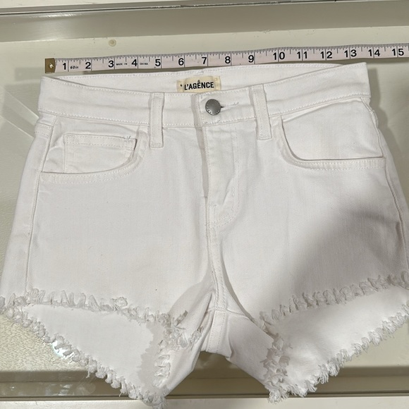 L’AGENCE white short shorts 24 - Picture 4 of 8